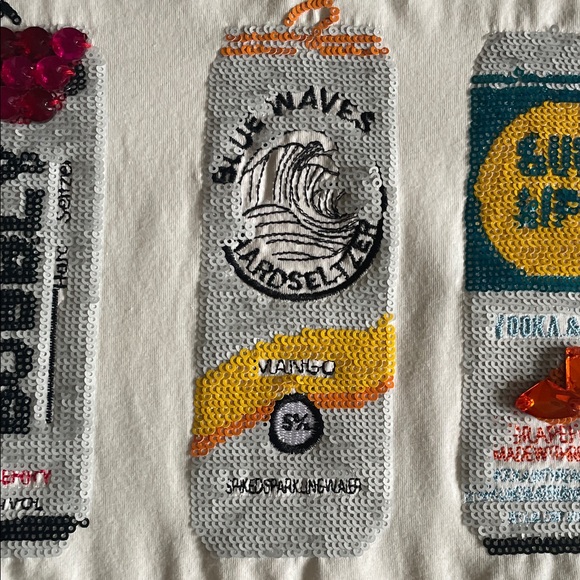 QUEEN OF SPARKLES Tee with Sequin Spritzer Cans - Picture 7 of 14